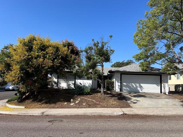 1232 Nacion Ave — photo