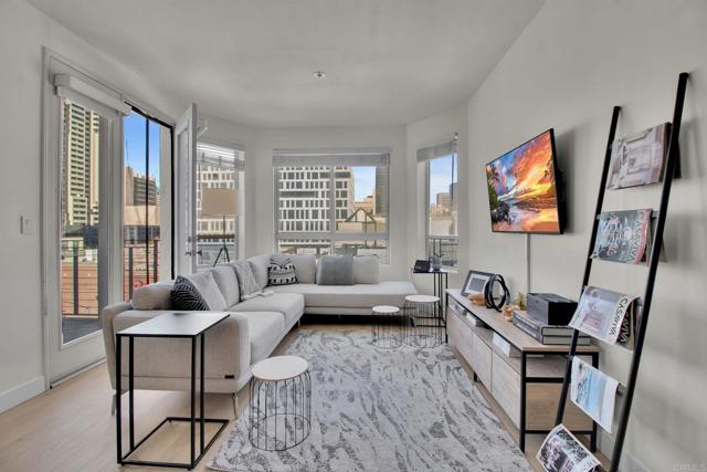 235 Market St Unit 601 — photo