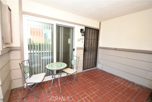 22934 Nadine Cir a — photo