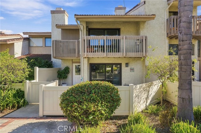 1823 Caddington Dr Unit 15 — photo
