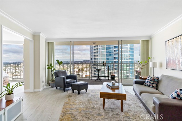 700 E Ocean Blvd 3003 — photo
