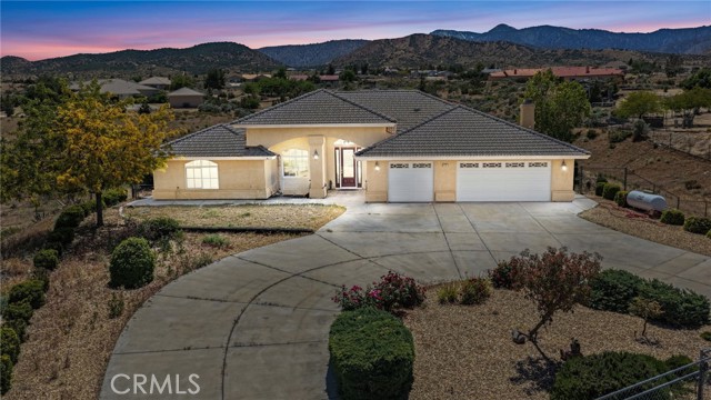 5295 Snow Line Dr — photo