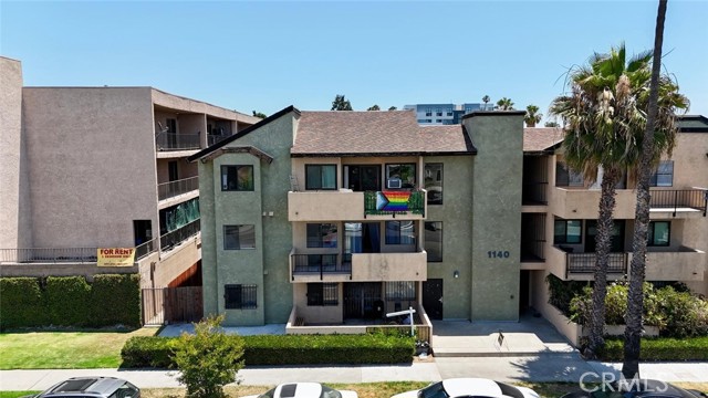 1140 Pacific 19 — photo