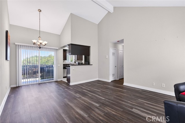 2925 Spaulding Street 303 — photo