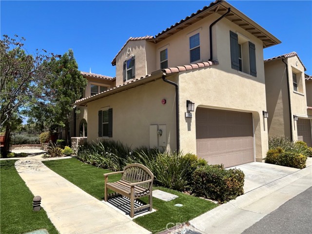 2356 Crystal Pointe — photo
