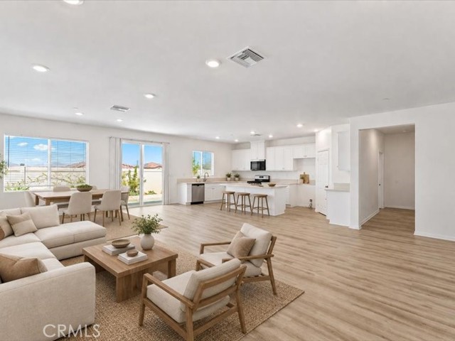 7561 Baerss Rd — photo