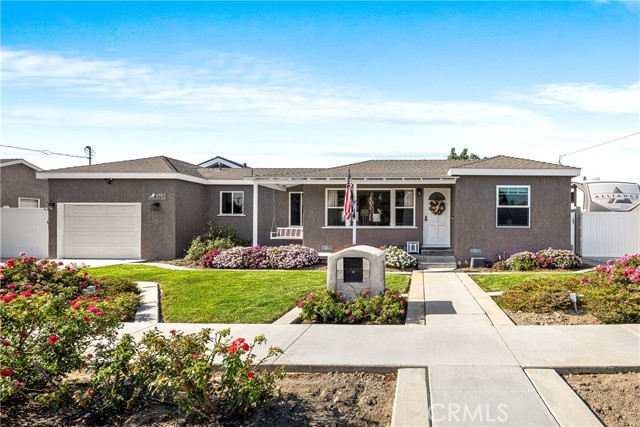 4582 Howard Ave — photo