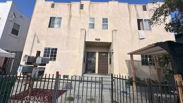 1470 B Henderson — photo