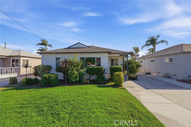 9138 Rendalia, Bellflower, CA 90706