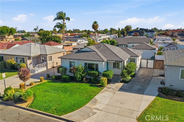 9138 Rendalia, Bellflower, CA 90706 — photo 2