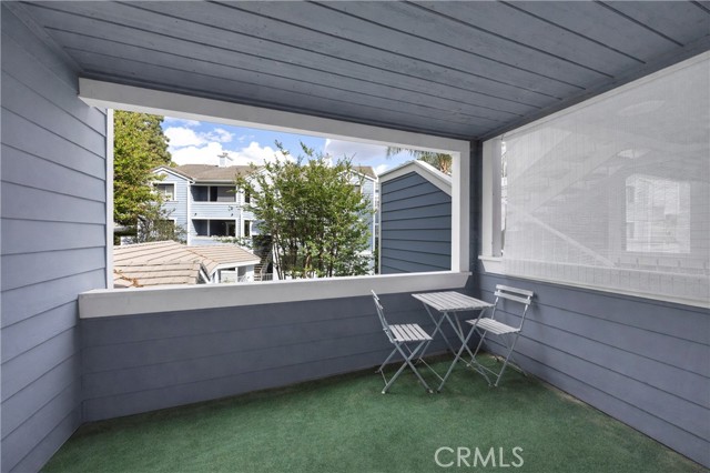 111 S Lakeview D — photo