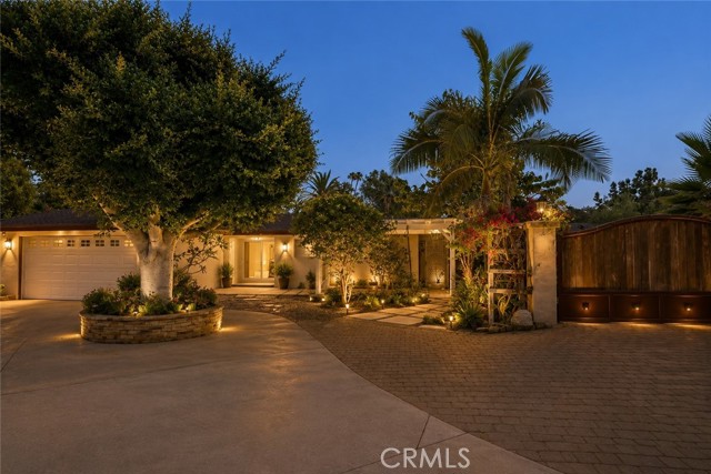 12312 Newport — photo