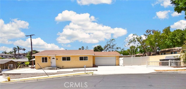 821 Buena Vista Ave — photo