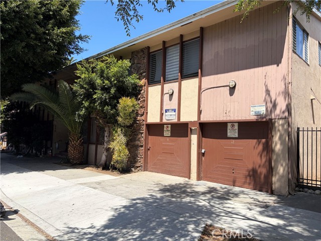 640 Elm Ave 23 — photo