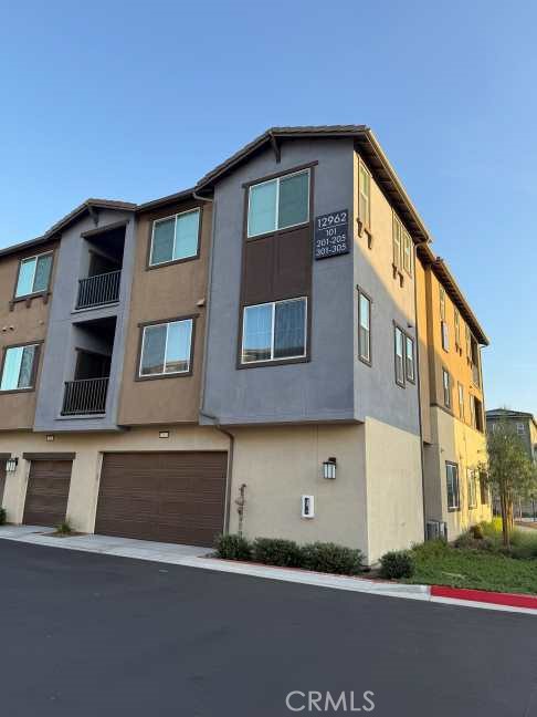 12962 Lassen Dr 202 — photo