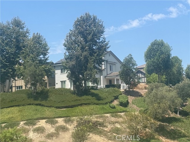 16 Bower Ln — photo