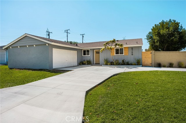 5724 N Galanto — photo