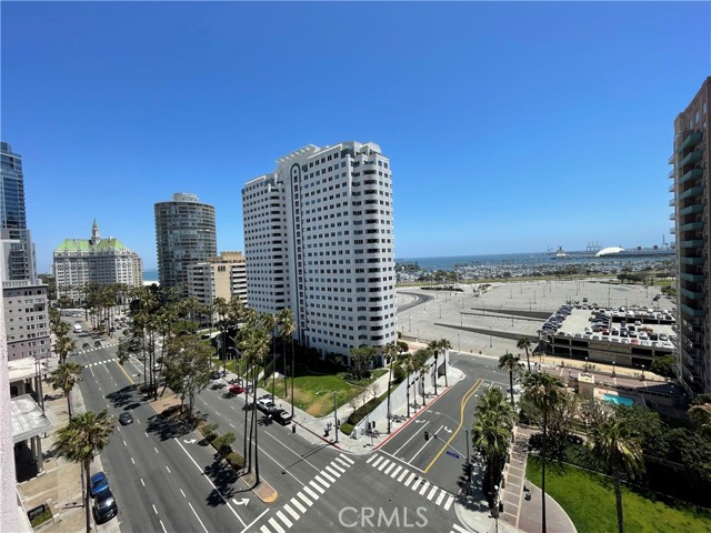 525 E Seaside 1806 — photo