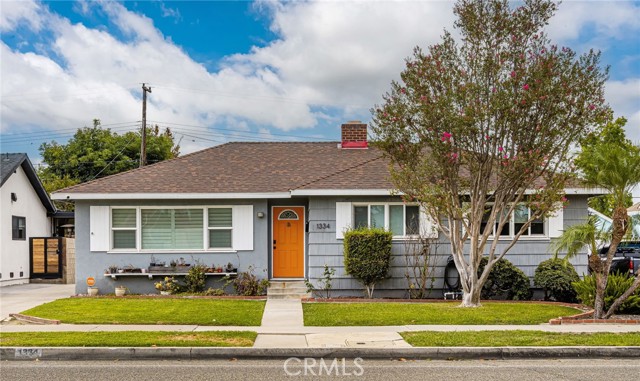 1334 E Collins — photo