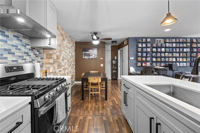 1082 Cabrillo Park D — photo