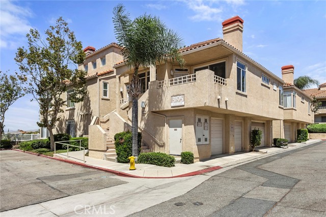 3195 Altura Ct 201 — photo