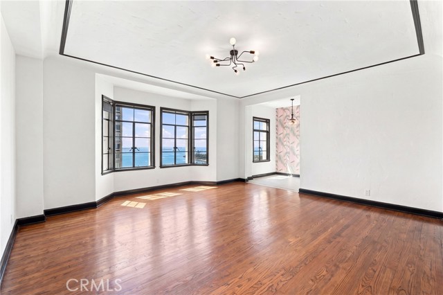800 E Ocean #905 — photo
