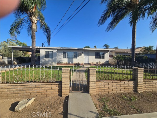 7550 Peters St — photo