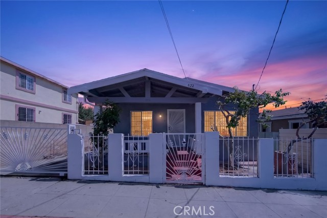 822 N Fickett — photo