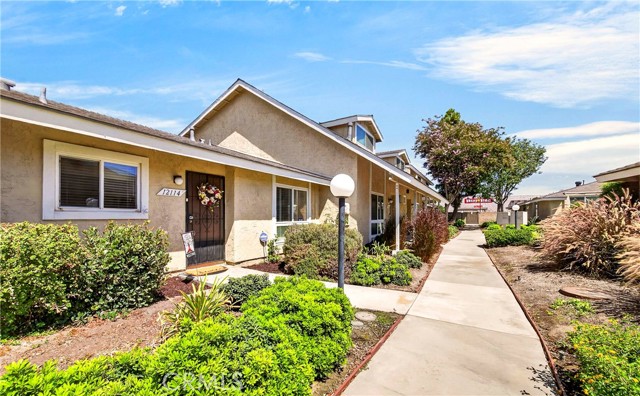 12114 Stonegate Ln — photo