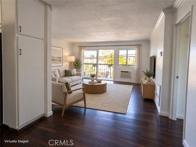 2844 E 3rd 201 — photo