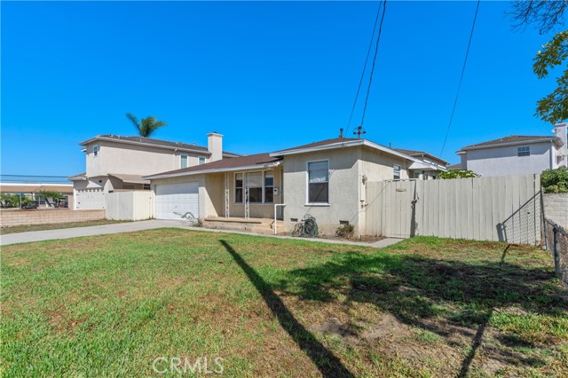 5521 Nelson St — photo