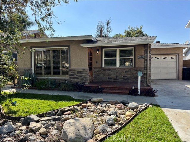 16221 Grand — photo