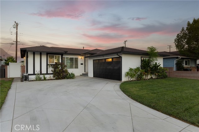 13418 Lancelot Ave — photo