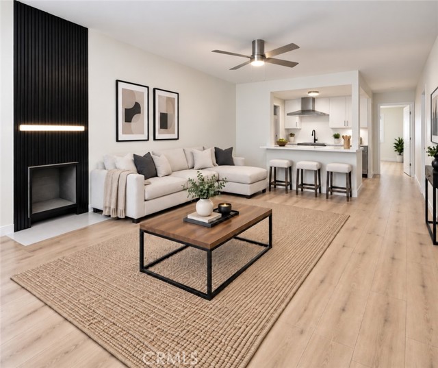 1531 E La Palma C4 — photo