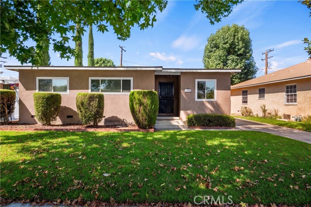 5835 E Adderley Dr — photo