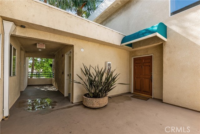 2222 S Mesa 28 — photo