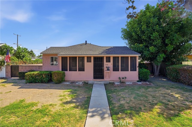 11246 Rosecrans Ave — photo