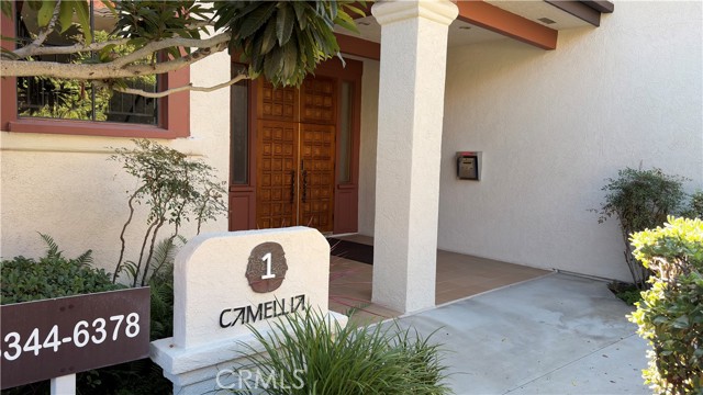 6358 Riviera Cir — photo