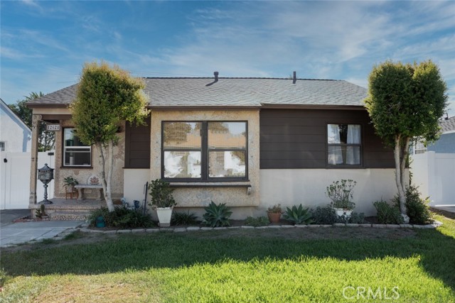 12628 Putnam St — photo