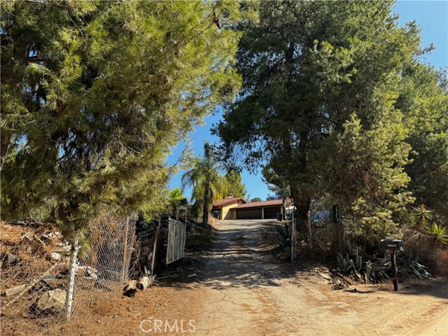 28438 Cepin Dr — photo