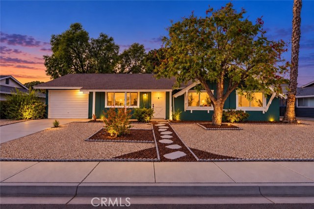 26790 Oakmont Dr — photo