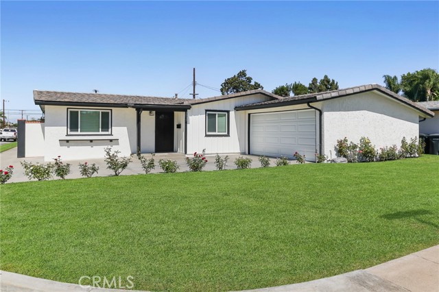 2037 W Arbor — photo