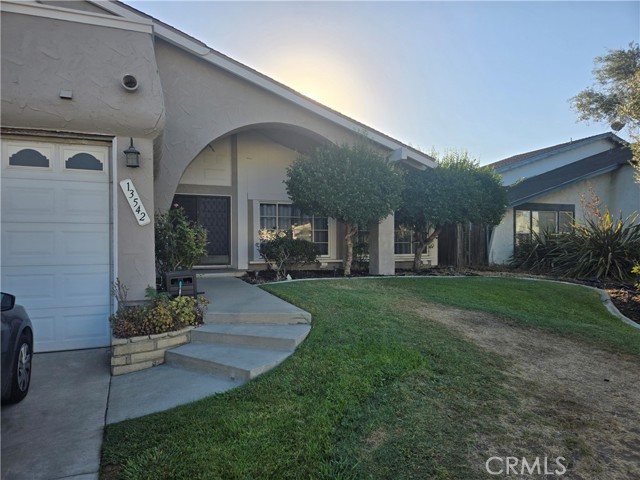 13542 Carroll Way — photo