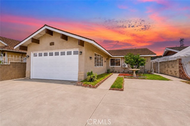 2332 Silverbay — photo