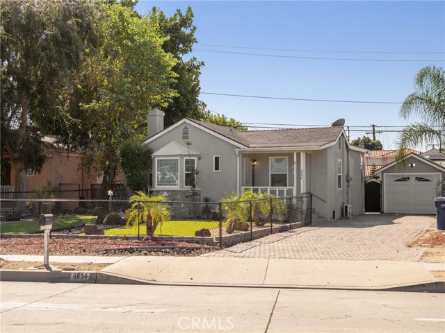 8834 Beverly Blvd — photo