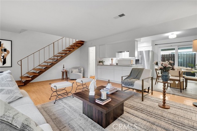 630 S Knott Unit 31 — photo