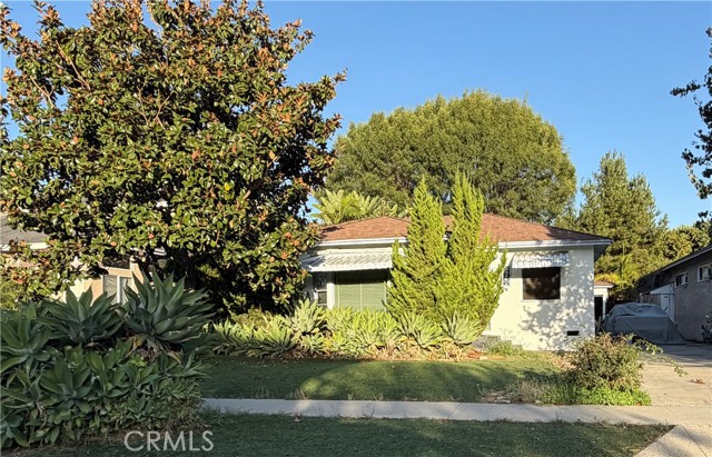 4760 Montair — photo