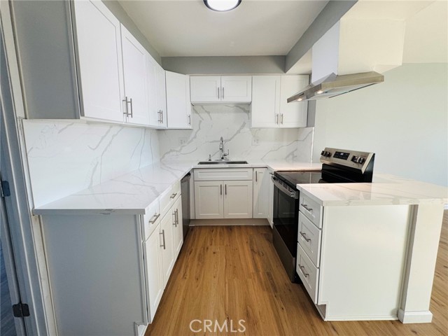 17121 Mcfadden Unit 13 — photo