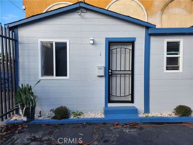 3713 W Imperial 1 — photo