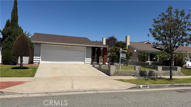 13519 Felson — photo